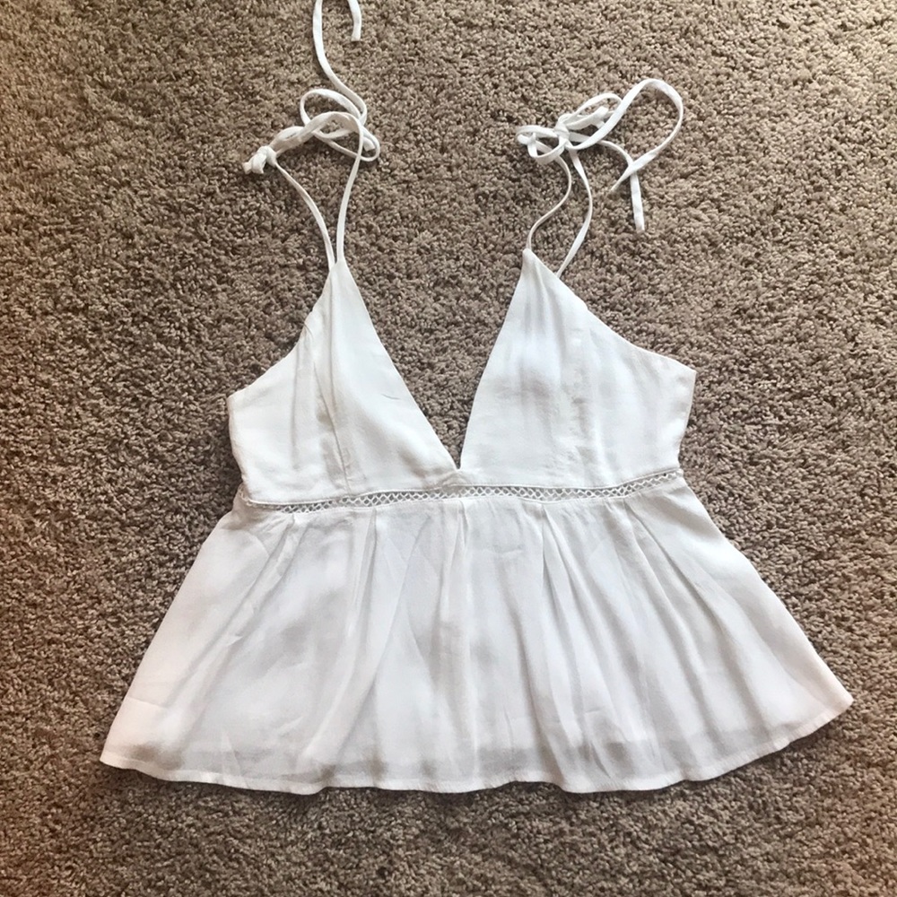 F21 White Tank Top w/ Crochet Middle